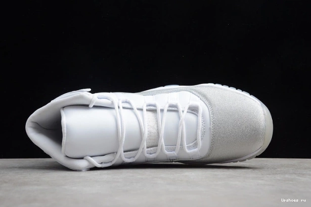 AR0715-100 Air WMNS 11 Jordan Metallic White Grey SilverVast 0715